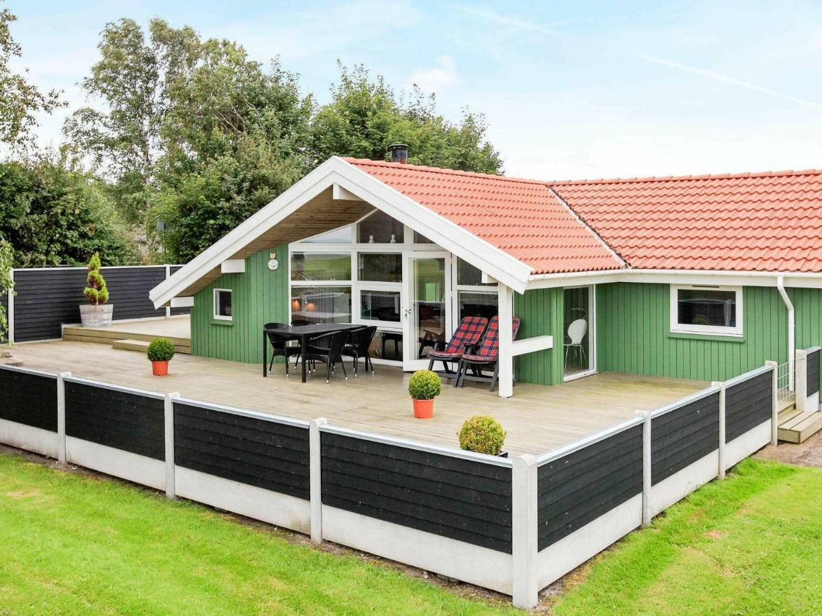 6 Person Holiday Home In Otterup Eksteriør billede