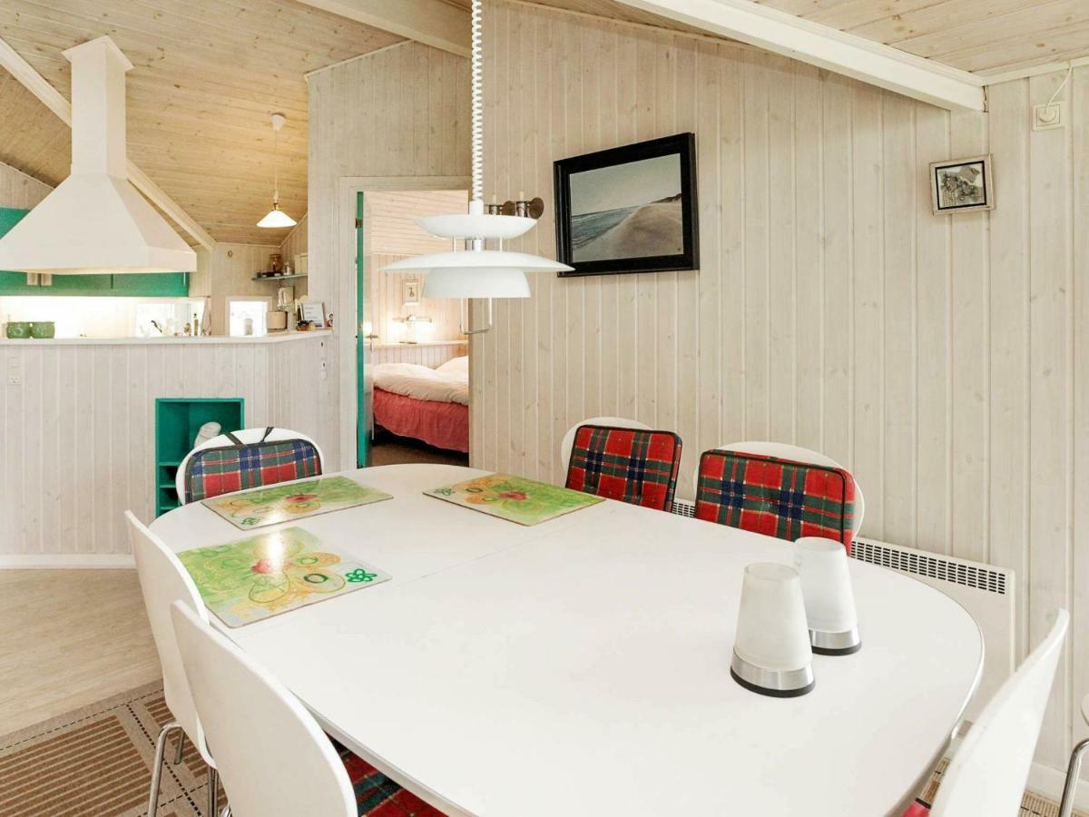 6 Person Holiday Home In Otterup Eksteriør billede