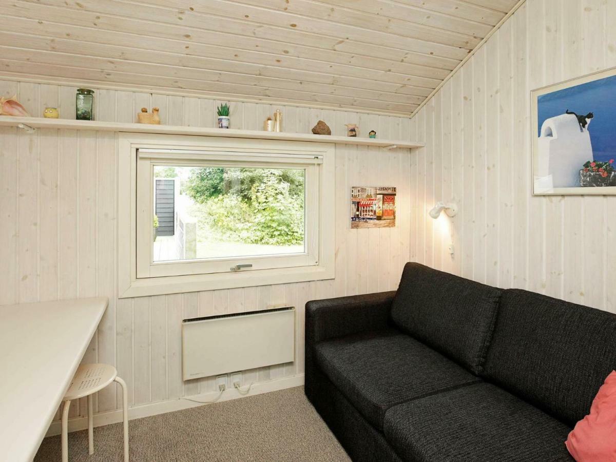 6 Person Holiday Home In Otterup Eksteriør billede