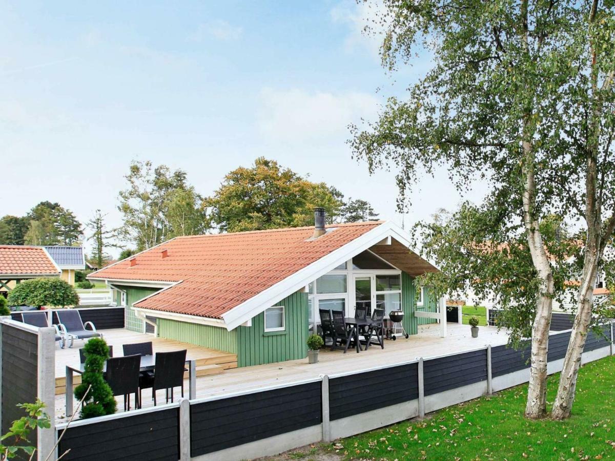 6 Person Holiday Home In Otterup Eksteriør billede